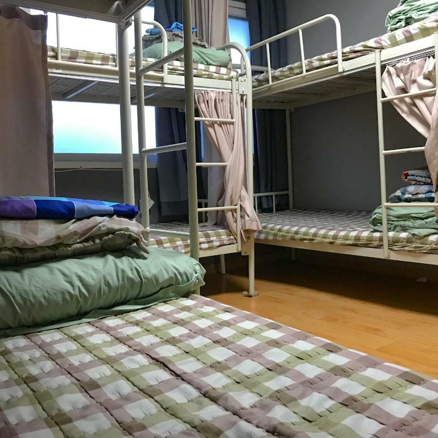 Chingu Guesthouse Hongdae 首爾 外观 照片